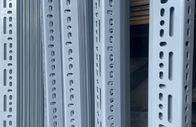 Thép v lỗ đa năng 40 x 60